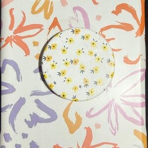 Floral Pattern Phone Case with PopSocket for IPhone 14 Plus